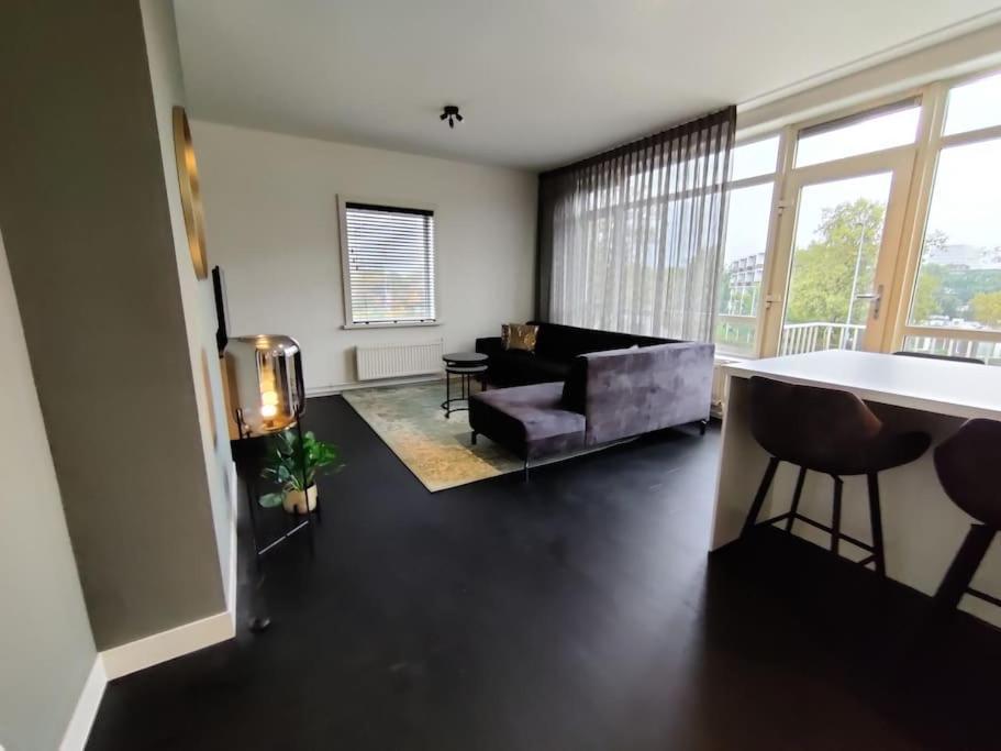 Appartement K50159 Spacious And Modern Near The Center, Free Parking *