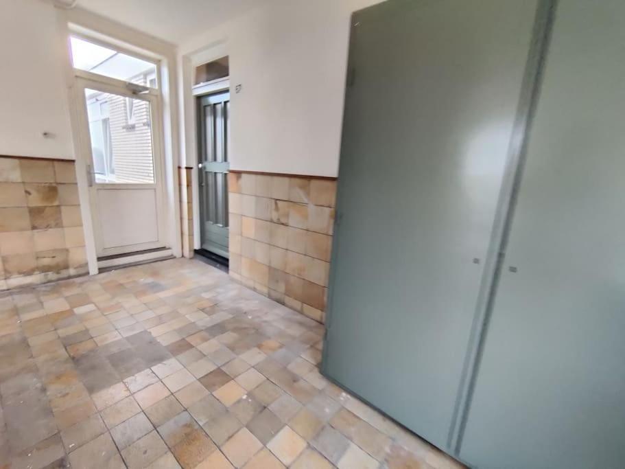 K50159 Spacious And Modern Near The Center, Free Parking Appartement *